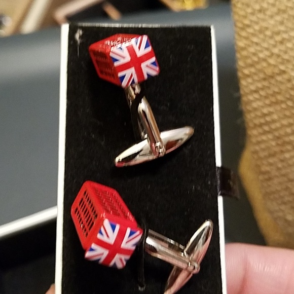 London call box cufflinks - Picture 1 of 2